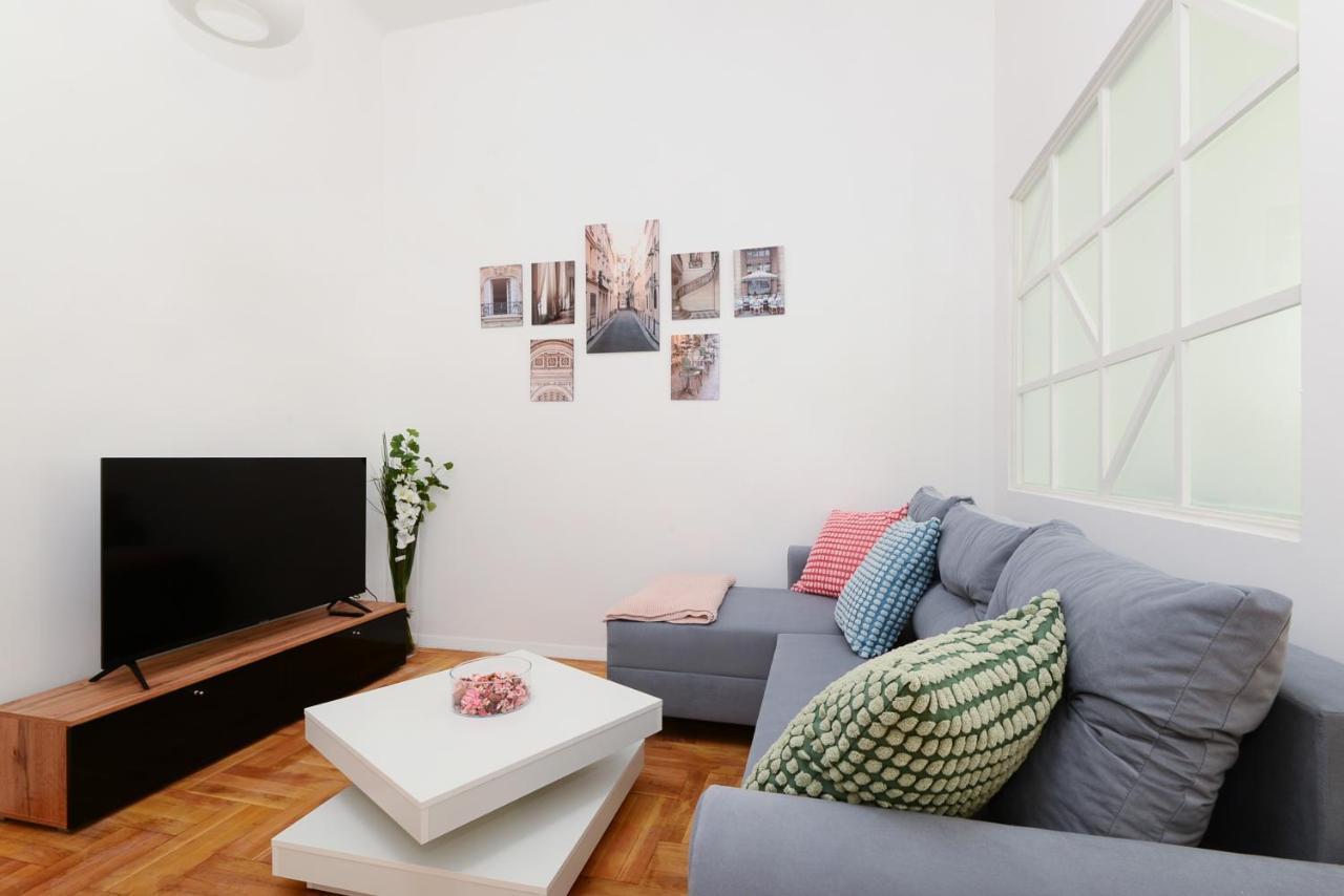 Akacfa 7 Two Bedroom Central Apartment Budapest Esterno foto